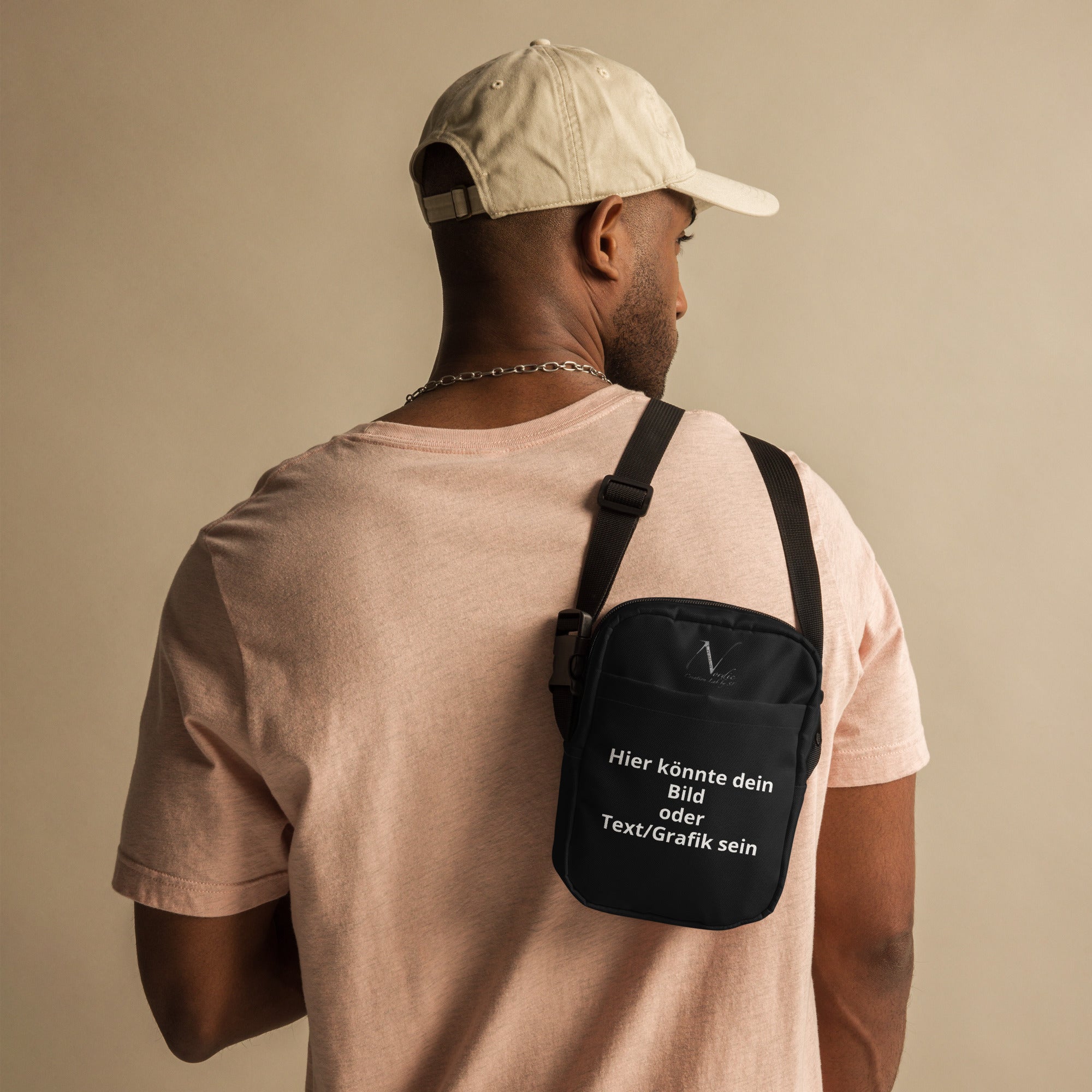 Personalisierbare Nordic-Creation-Lab Crossbody Tasche