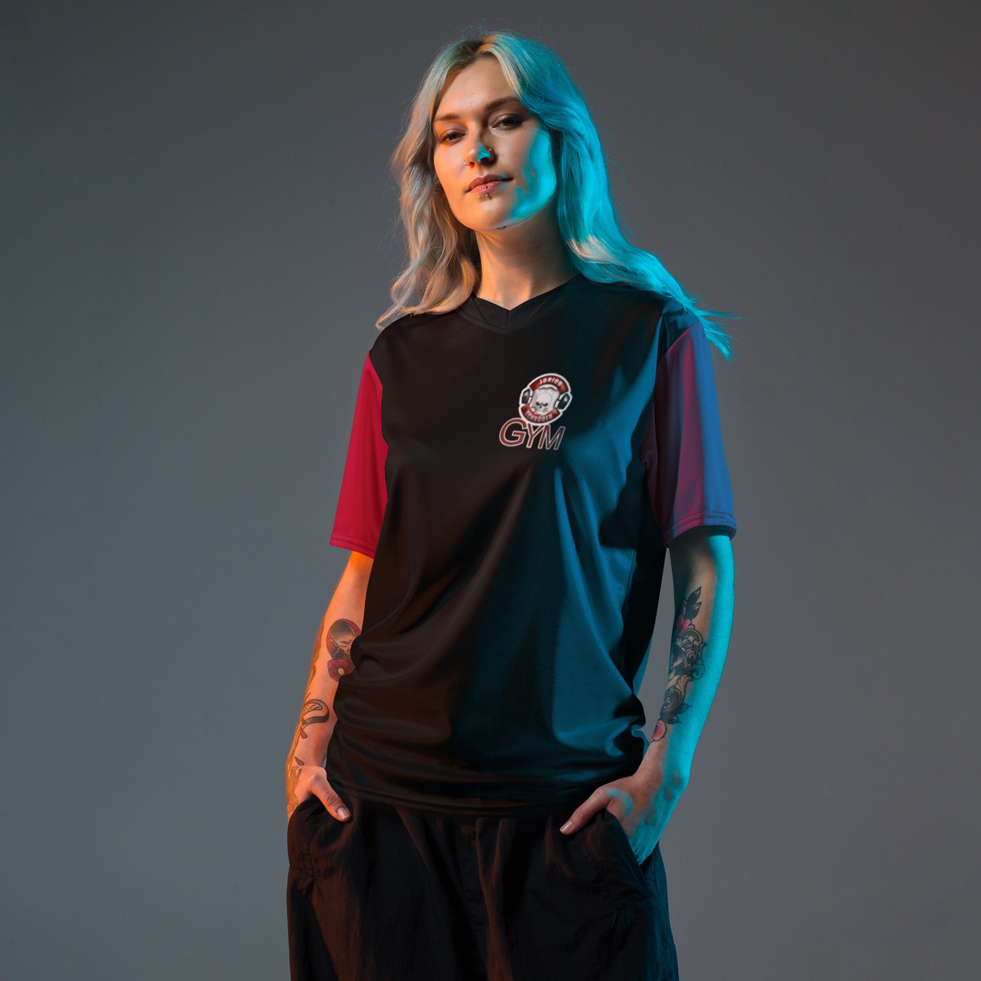 Recyceltes Unisex-Trikot mit Junior Schröder Gym Logo Vorne und Hinten